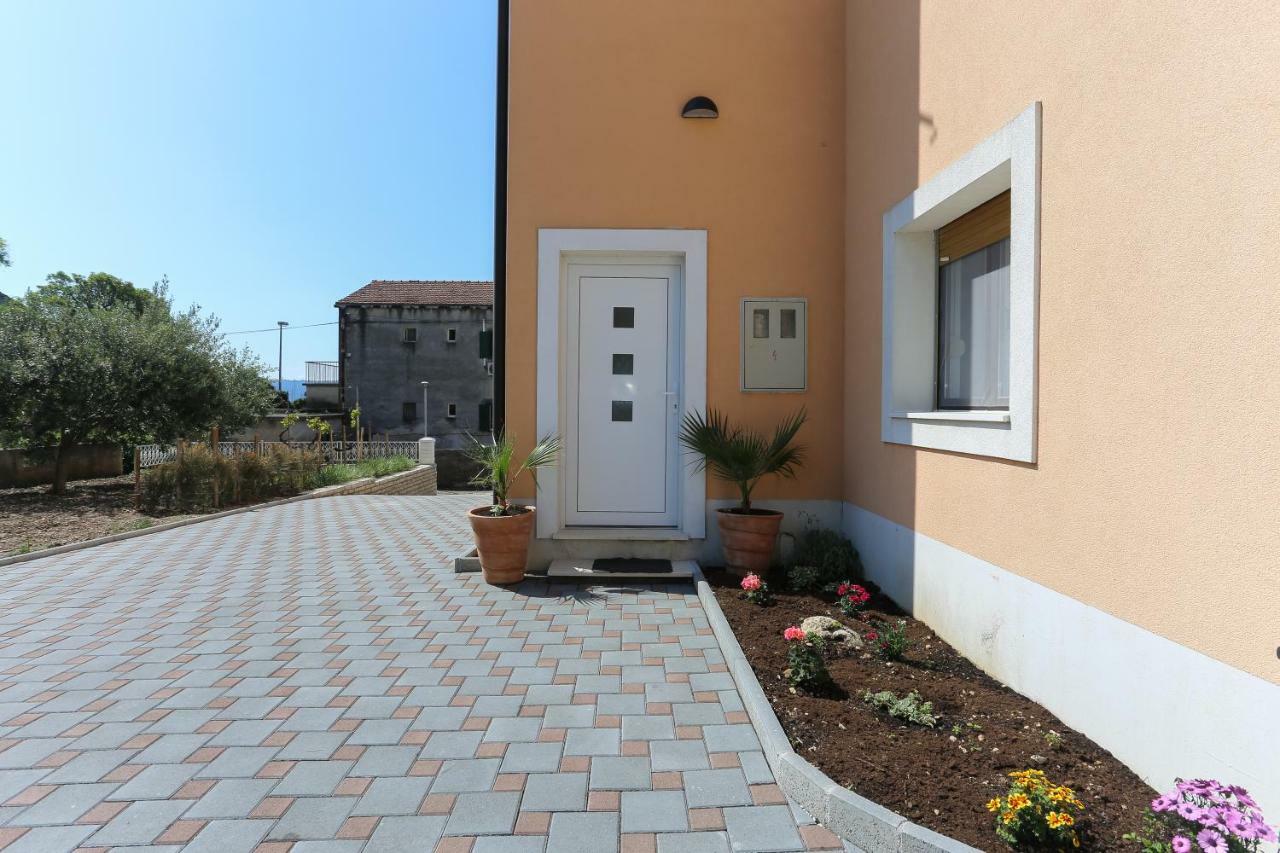 Periska Kastela Apartment Exterior photo